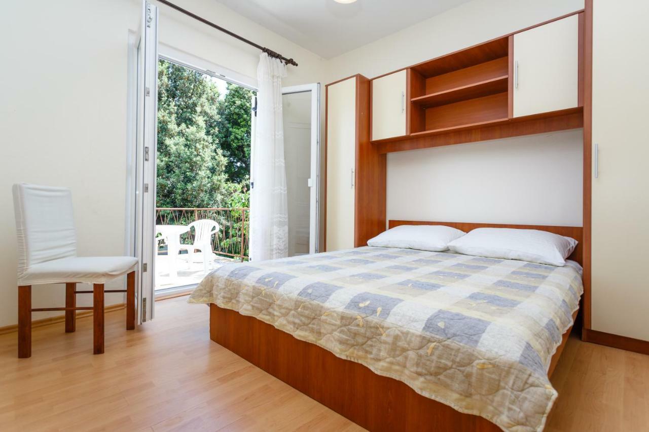 Apartman Jezevac クルク エクステリア 写真