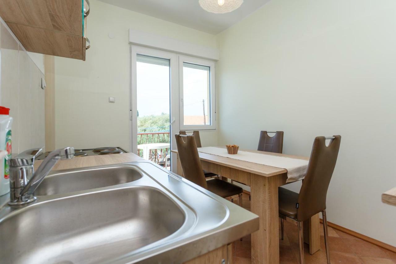 Apartman Jezevac クルク エクステリア 写真