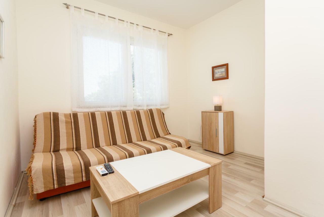 Apartman Jezevac クルク エクステリア 写真